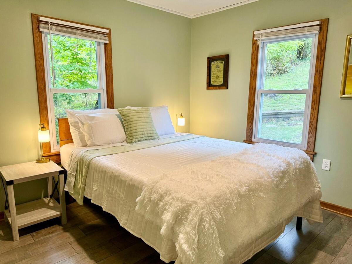Cayuga Lake Cottage With Private Lake Access Washingtonville Eksteriør billede