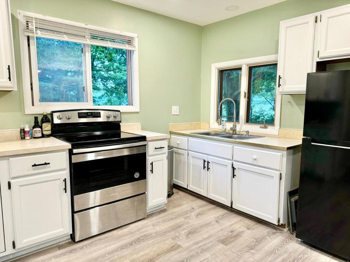 Cayuga Lake Cottage With Private Lake Access Washingtonville Eksteriør billede
