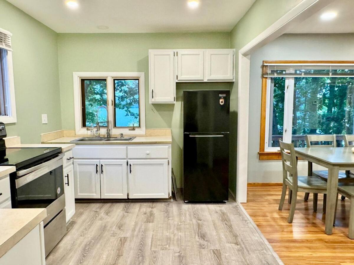 Cayuga Lake Cottage With Private Lake Access Washingtonville Eksteriør billede